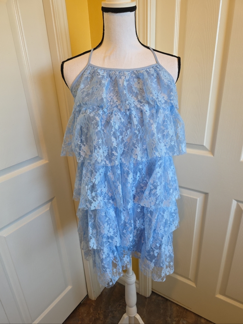 IDEM DITTO BLUE LACE TANK TOP, SIZE M, NEW